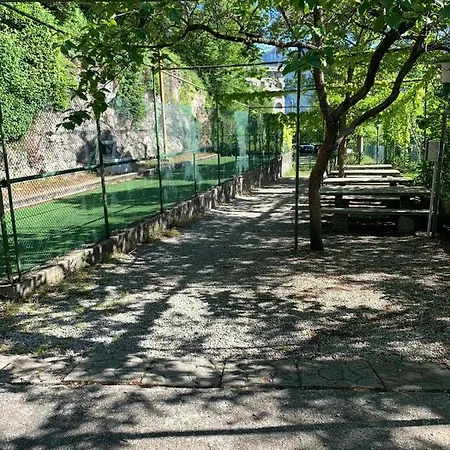 Aparthotel Timeless Con Piscina E Tennis