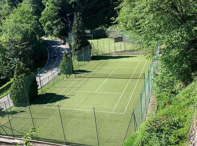 Timeless Con Piscina E Tennis Valbrona