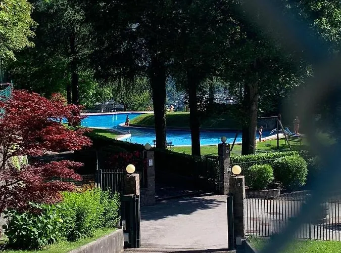 아파트호텔 Timeless Con Piscina E Tennis 발브로나