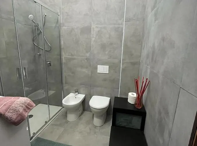 Timeless Con Piscina E Tennis 아파트호텔 발브로나